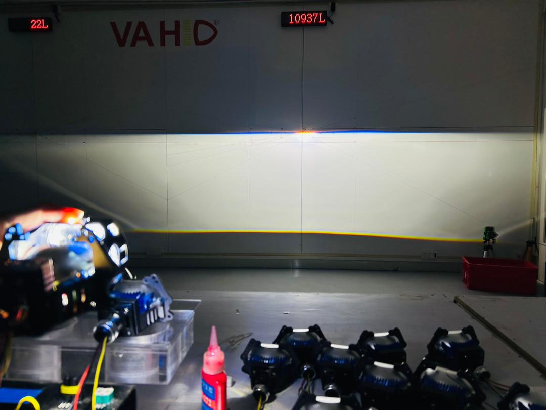 VAHID X2B Bi-LED Projector Lens for Automotive Headlight Retrofit