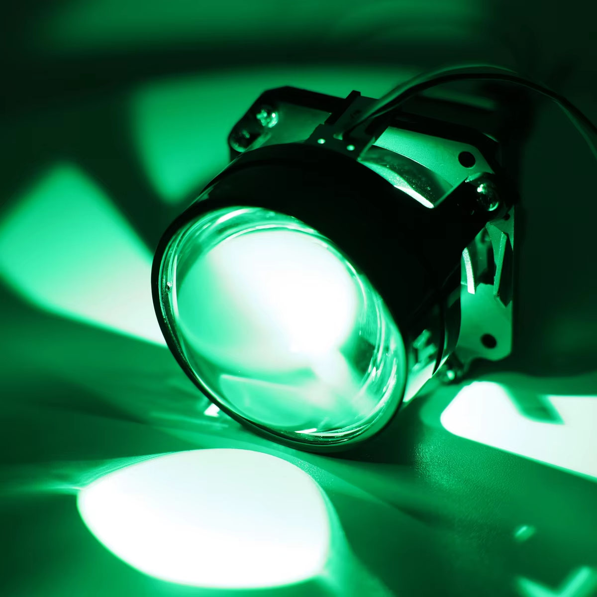 Hot Sale Demon Eyes Headlight Projector Lens 3.0 Inch Dynamic LED Devil Eyes Headlight Retrofit Kit for Cars