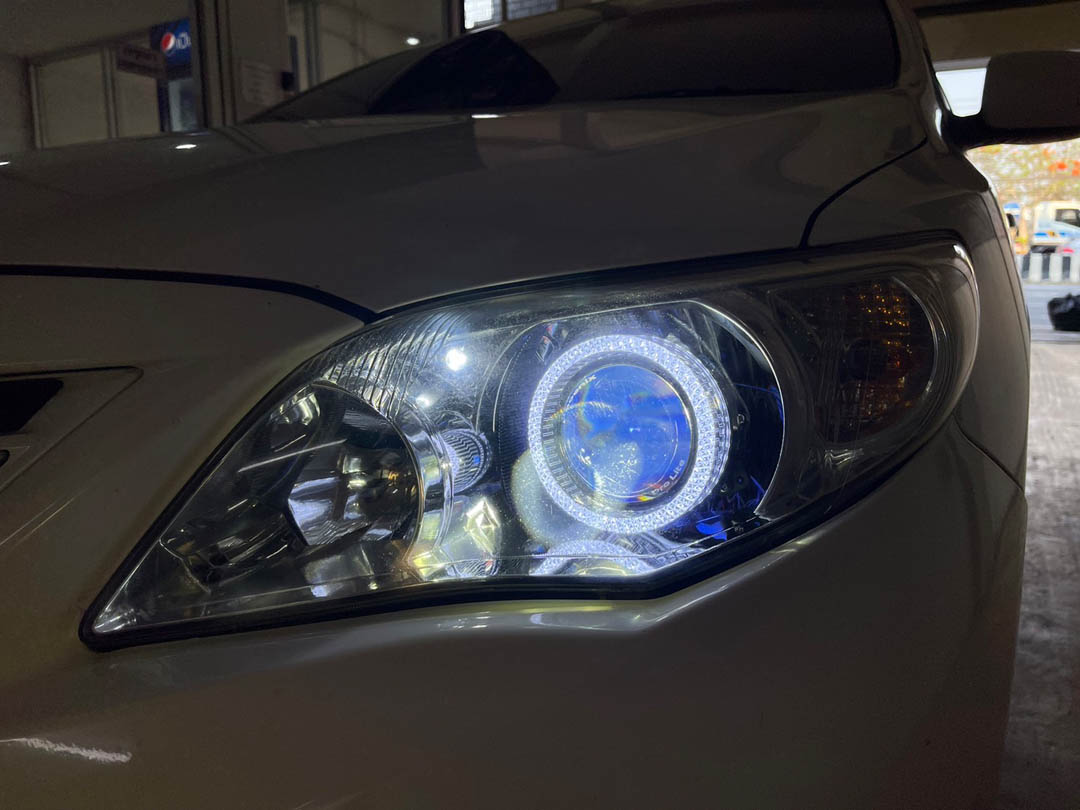 DRL：VAHID T287 Multi-Color Diamond Shape Streamer LED Daytime Running Light